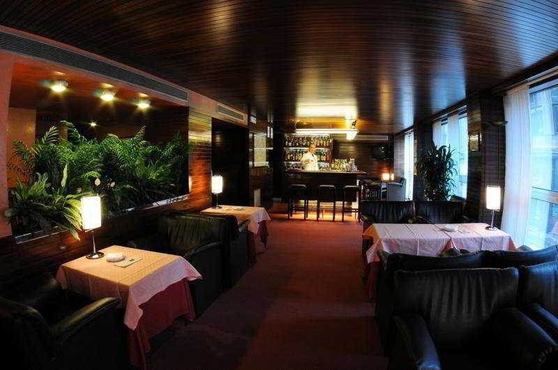 Hotel Galileo Milan Exterior photo